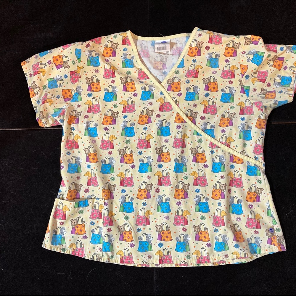 FREE IF BUNDLED, Cute scrub top